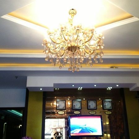 Jiujiu Holiday Hotel Sanghaj Kültér fotó