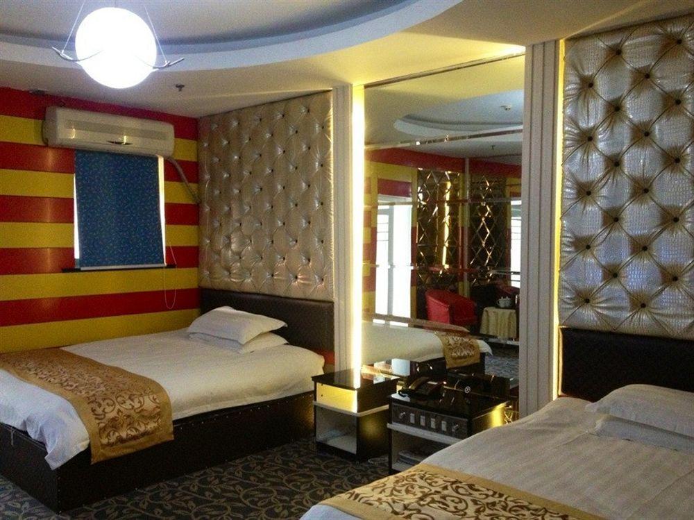 Jiujiu Holiday Hotel Sanghaj Kültér fotó