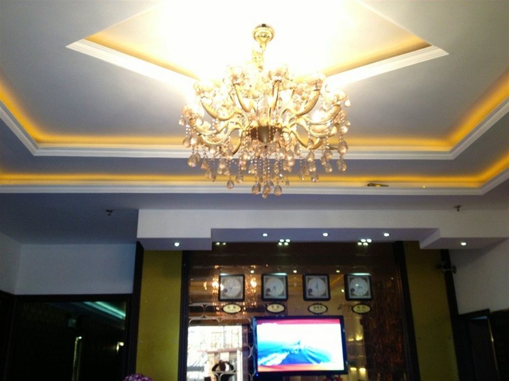 Jiujiu Holiday Hotel Sanghaj Kültér fotó